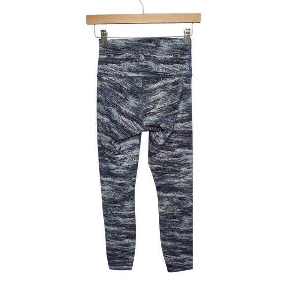 Lululemon Wunder Under Hi-Rise 7/8‎ Tight Full-On Luxtreme 26" Womens Size 4 - Picture 2 of 8